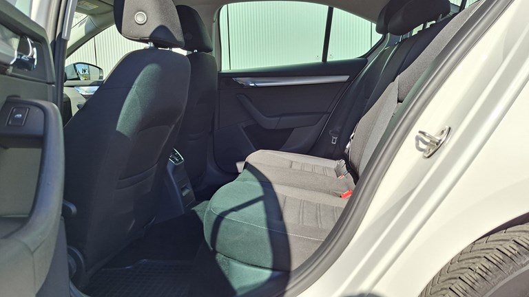 Rabljeno vozilo Škoda Octavia 1.6 TDI DSG, Diesel