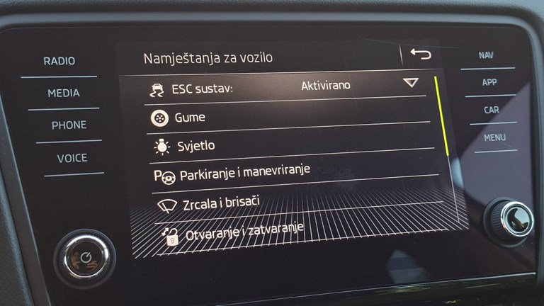 Rabljeno vozilo Škoda Octavia 1.6 TDI DSG, Diesel