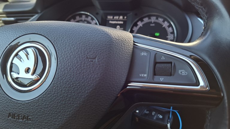 Rabljeno vozilo Škoda Octavia 1.6 TDI DSG, Diesel
