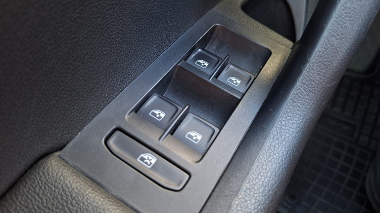 Rabljeno vozilo Škoda Octavia 1.6 TDI DSG, Diesel