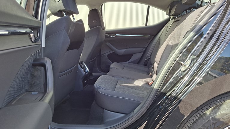 Rabljeno vozilo Škoda Octavia 2.0 TDI DSG Style Diesel