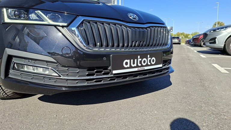 Rabljeno vozilo Škoda Octavia Combi 2.0 TDI DSG, Diesel