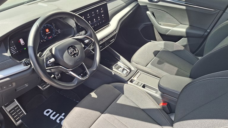 Rabljeno vozilo Škoda Octavia Combi 2.0 TDI DSG, Diesel
