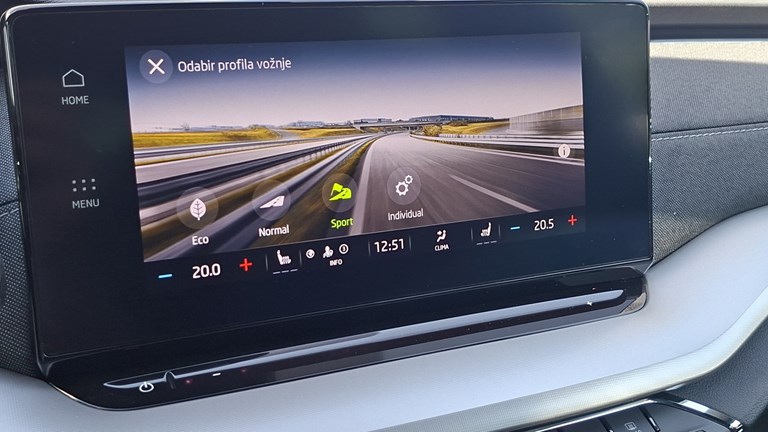 Rabljeno vozilo Škoda Octavia Combi 2.0 TDI DSG, Diesel