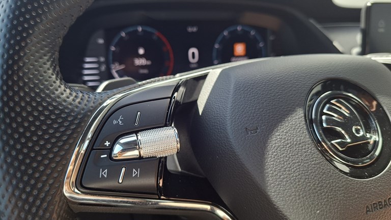 Rabljeno vozilo Škoda Octavia Combi 2.0 TDI DSG, Diesel