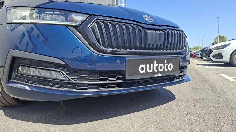 Rabljeno vozilo Škoda Octavia Combi 2.0 TDI DSG, Diesel