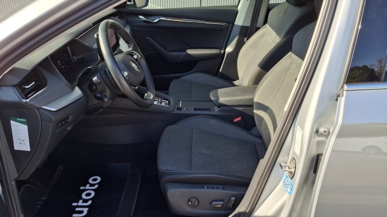 Rabljeno vozilo Škoda Octavia Combi 2.0 TDI DSG, Diesel