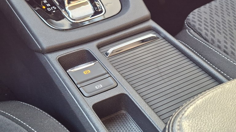 Rabljeno vozilo Škoda Octavia Combi 2.0 TDI DSG, Diesel
