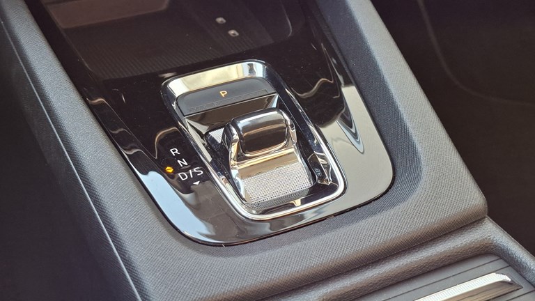 Rabljeno vozilo Škoda Octavia Combi 2.0 TDI DSG, Diesel