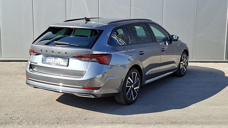 Rabljeno vozilo Škoda Octavia Combi 2.0 TDI DSG Sportline, Diesel