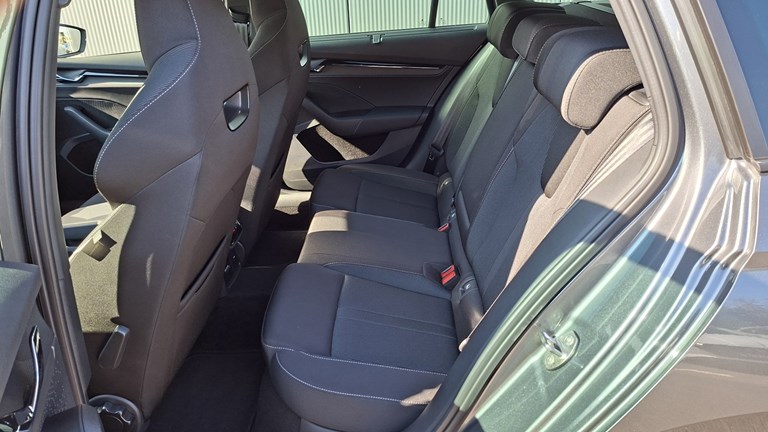 Rabljeno vozilo Škoda Octavia Combi 2.0 TDI DSG Sportline, Diesel