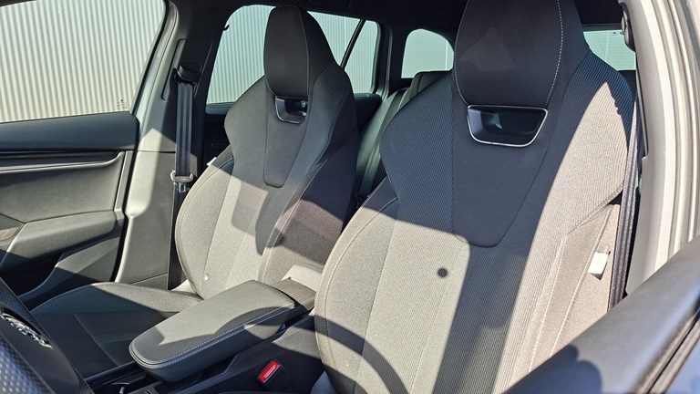 Rabljeno vozilo Škoda Octavia Combi 2.0 TDI DSG Sportline, Diesel