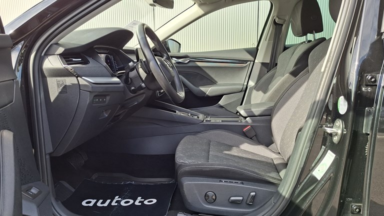 Rabljeno vozilo Škoda Octavia Combi 2.0 TDI DSG Style, Diesel