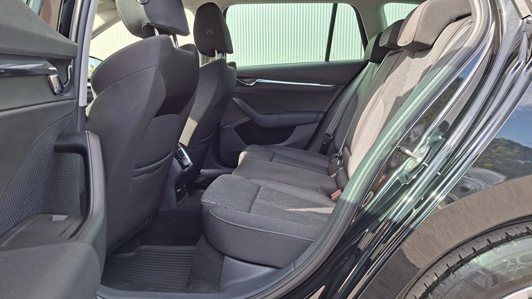 Rabljeno vozilo Škoda Octavia Combi 2.0 TDI DSG Style, Diesel