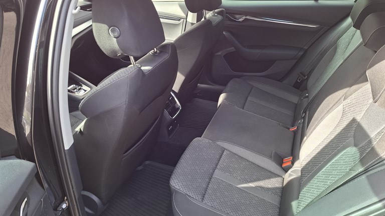 Rabljeno vozilo Škoda Octavia Combi 2.0 TDI DSG Style, Diesel