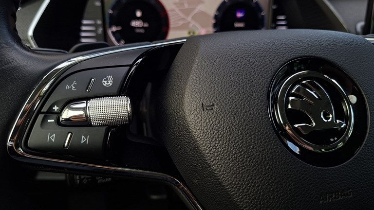 Rabljeno vozilo Škoda Octavia Combi 2.0 TDI DSG Style, Diesel