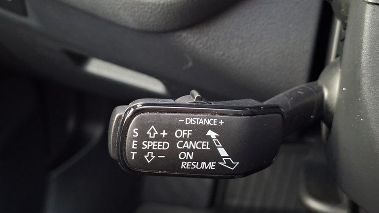 Rabljeno vozilo Škoda Octavia Combi 2.0 TDI DSG Style, Diesel