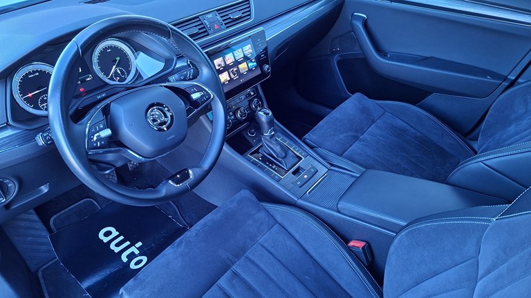 Rabljeno vozilo Škoda Superb 2.0 TDI DSG, Diesel