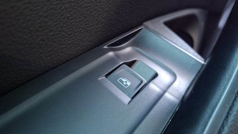 Rabljeno vozilo Škoda Superb 2.0 TDI DSG, Diesel