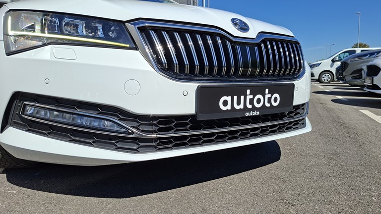 Rabljeno vozilo Škoda Superb 2.0 TDI DSG, Diesel