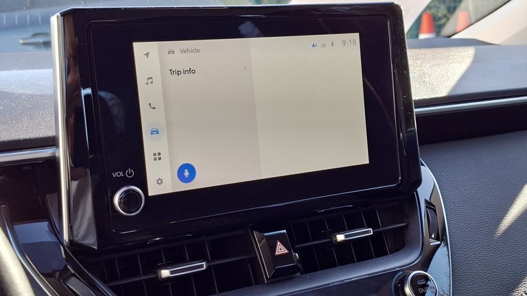 Rabljeno vozilo Toyota Corolla 1.5, Benzin