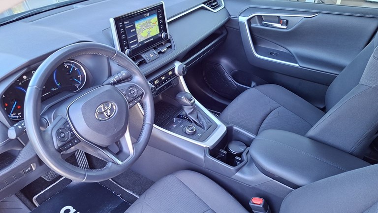 Rabljeno vozilo Toyota RAV4 2.5 HEV CVT 4x4 222, Benzin