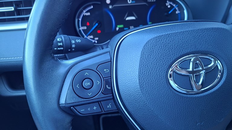 Rabljeno vozilo Toyota RAV4 2.5 HEV CVT 4x4 222, Benzin