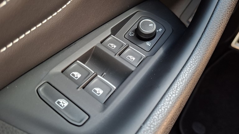 Rabljeno vozilo VW Arteon 2.0 TDI DSG, Diesel