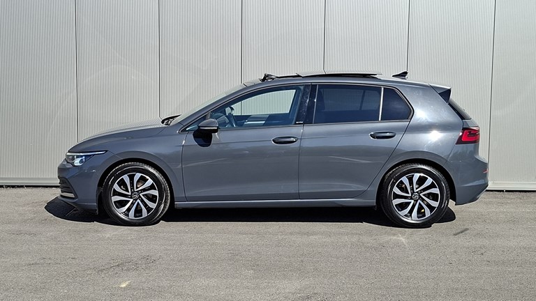 Rabljeno vozilo VW Golf VIII 2.0 TDI DSG, Diesel