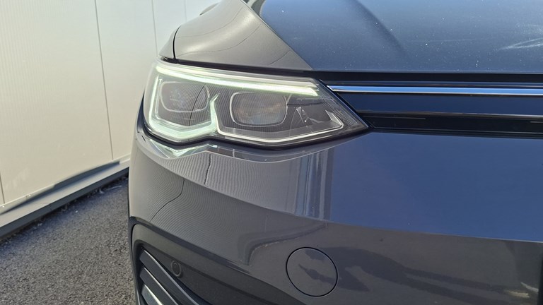 Rabljeno vozilo VW Golf VIII 2.0 TDI DSG, Diesel