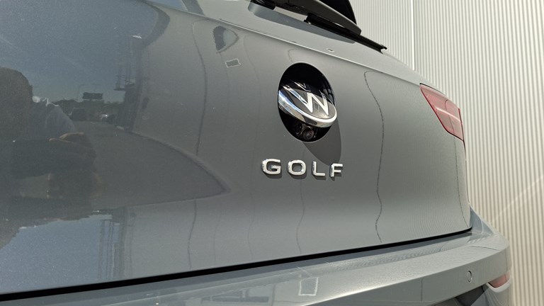Rabljeno vozilo VW Golf VIII 2.0 TDI DSG, Diesel