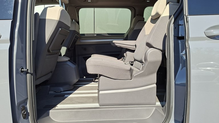 Rabljeno vozilo VW Multivan 2.0 TSI Automatic Bulli (7 sjedala), Benzin