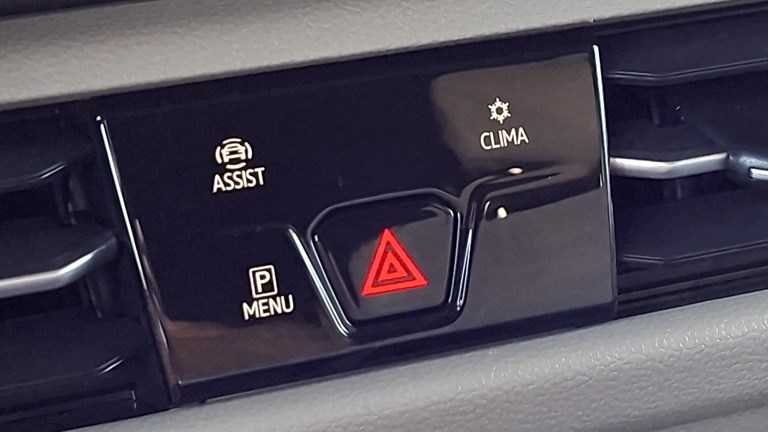 Rabljeno vozilo VW Multivan 2.0 TSI Automatic Bulli (7 sjedala), Benzin
