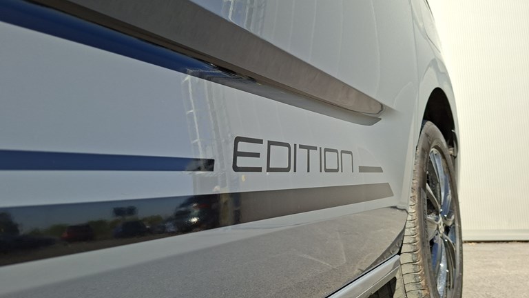 Rabljeno vozilo VW Multivan 2.0 TSI Automatic Bulli (7 sjedala), Benzin
