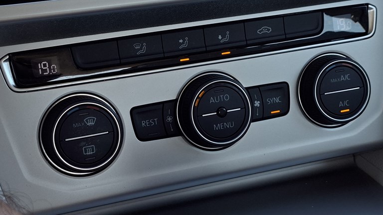 Rabljeno vozilo VW Passat 2.0 TDI, Diesel
