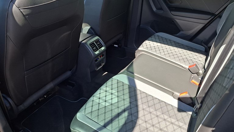Rabljeno vozilo VW Tiguan 2.0 TDI DSG R-Line, Diesel