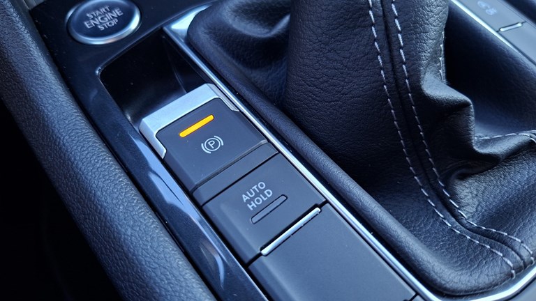 Rabljeno vozilo VW Tiguan 2.0 TDI DSG R-Line, Diesel