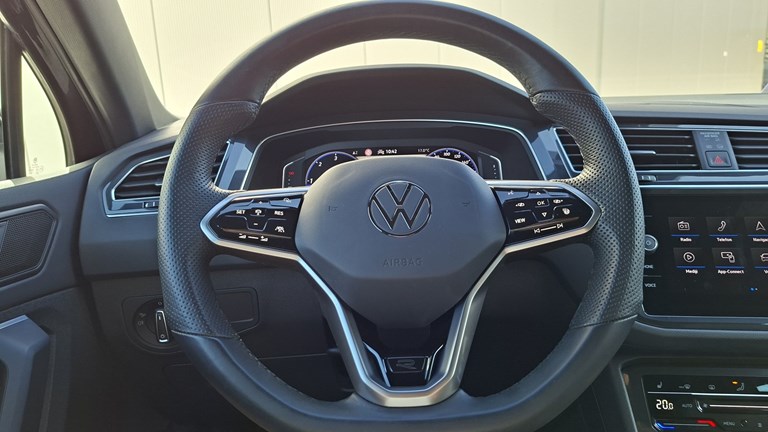 Rabljeno vozilo VW Tiguan 2.0 TDI DSG R-Line, Diesel