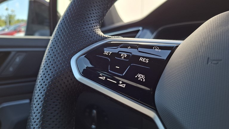 Rabljeno vozilo VW Tiguan 2.0 TDI DSG R-Line, Diesel