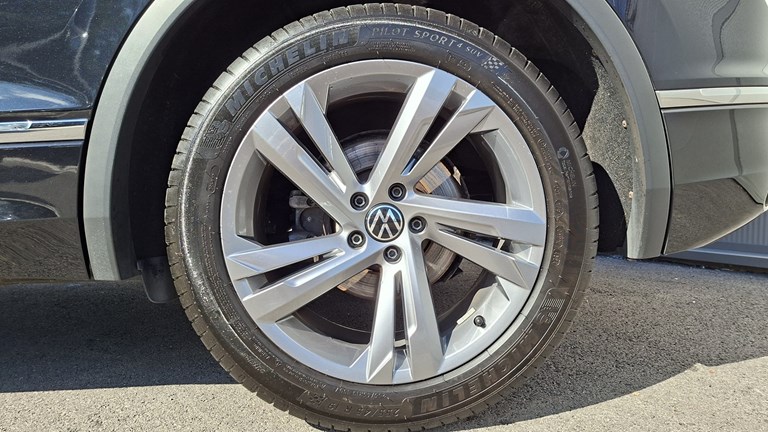 Rabljeno vozilo VW Tiguan 2.0 TDI DSG R-Line, Diesel