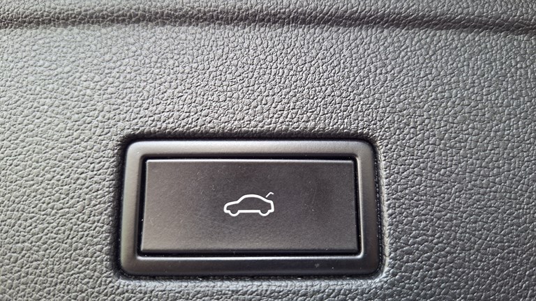 Rabljeno vozilo VW Touareg 3.0 TDI Automatic 4x4, Diesel