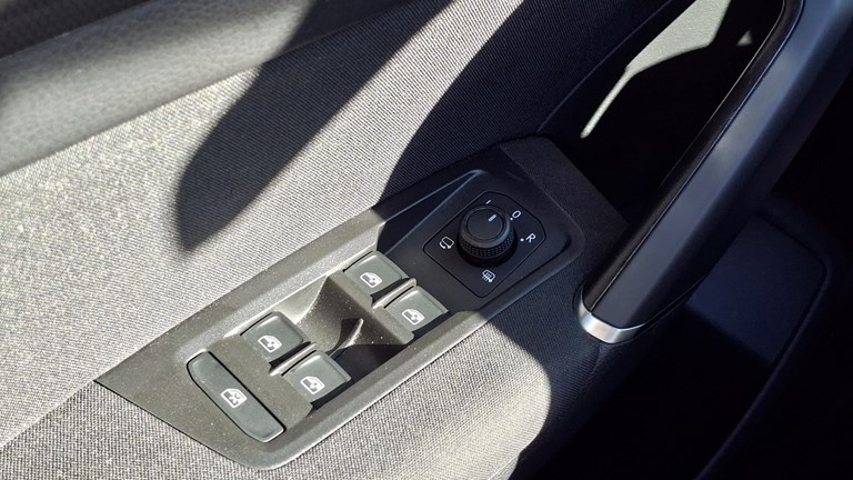Rabljeno vozilo VW Touran 2.0 TDI (7 sjedala), Diesel