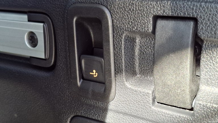 Rabljeno vozilo VW Touran 2.0 TDI (7 sjedala), Diesel