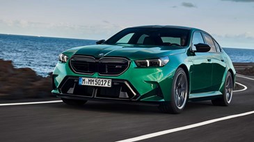 BMW M5 je plug-in hibrid od 727 KS i 1000 Nm